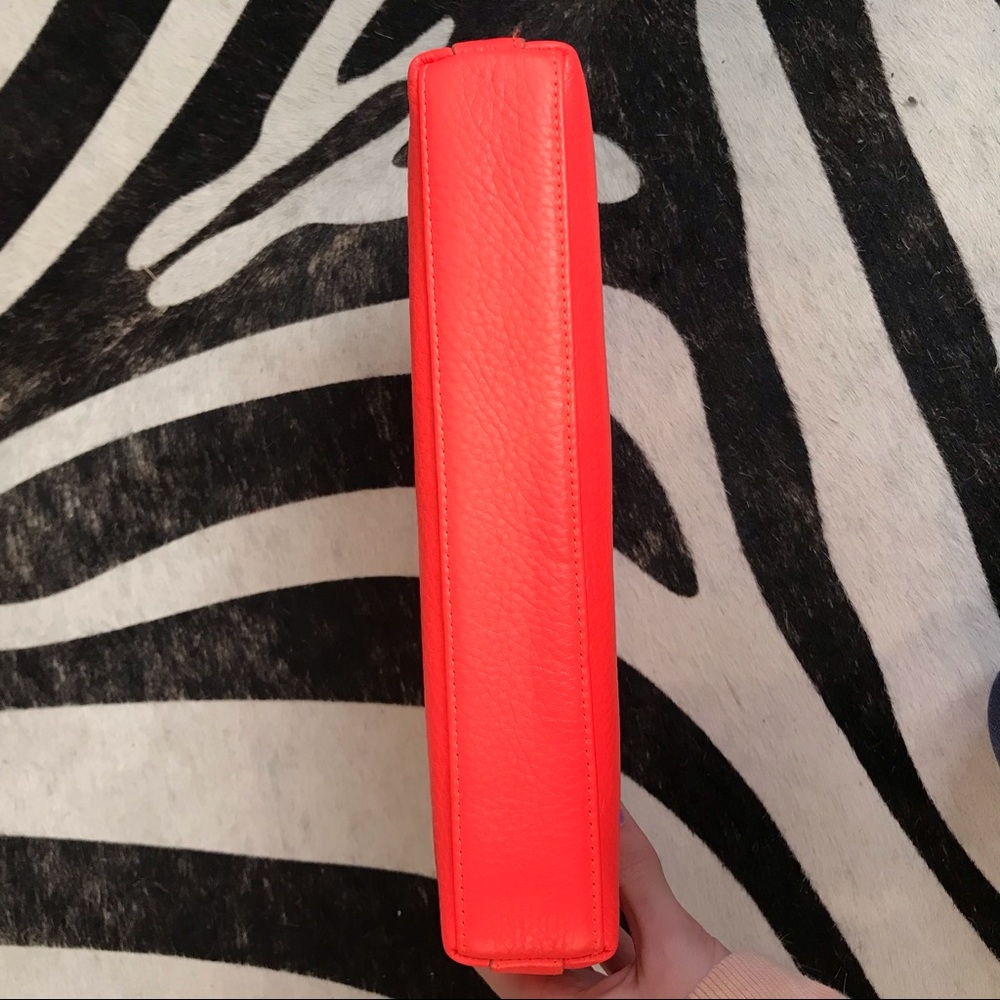 NWOT India Hicks Neon Insider Bag Clutch - Picture 4 of 8